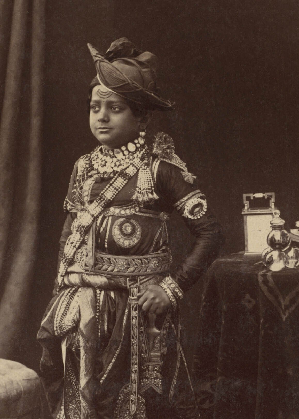 100 His Highness Maharaja Scindia of Gwalior Raja Deen Dayal